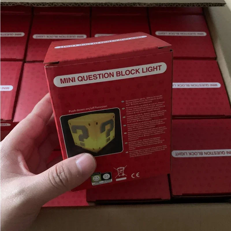 Lámpara LED Super Mario Bros - Ladrillo de Interrogación